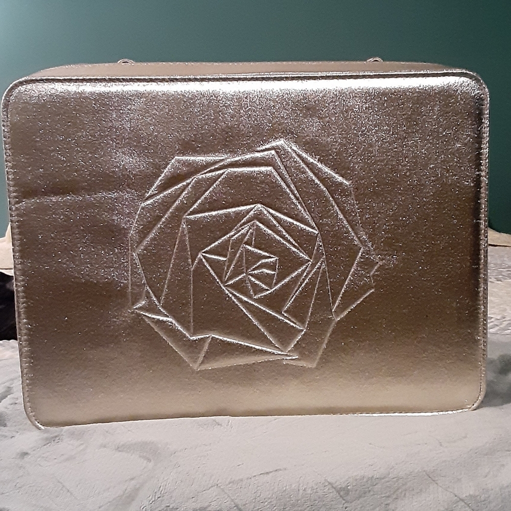 Lancome beauty case NEVER USED LIKE NEW EC